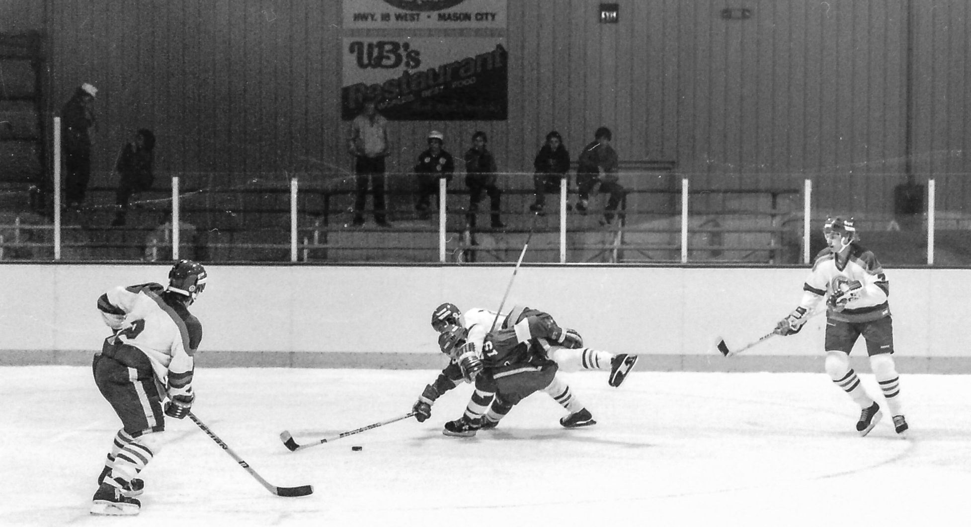 Hockey at North Iowa Arena 18
